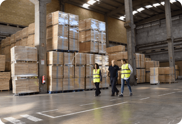 empresa de fabricación y distribución de muebles de madrea que gestiona la empresa con Spyro ERP